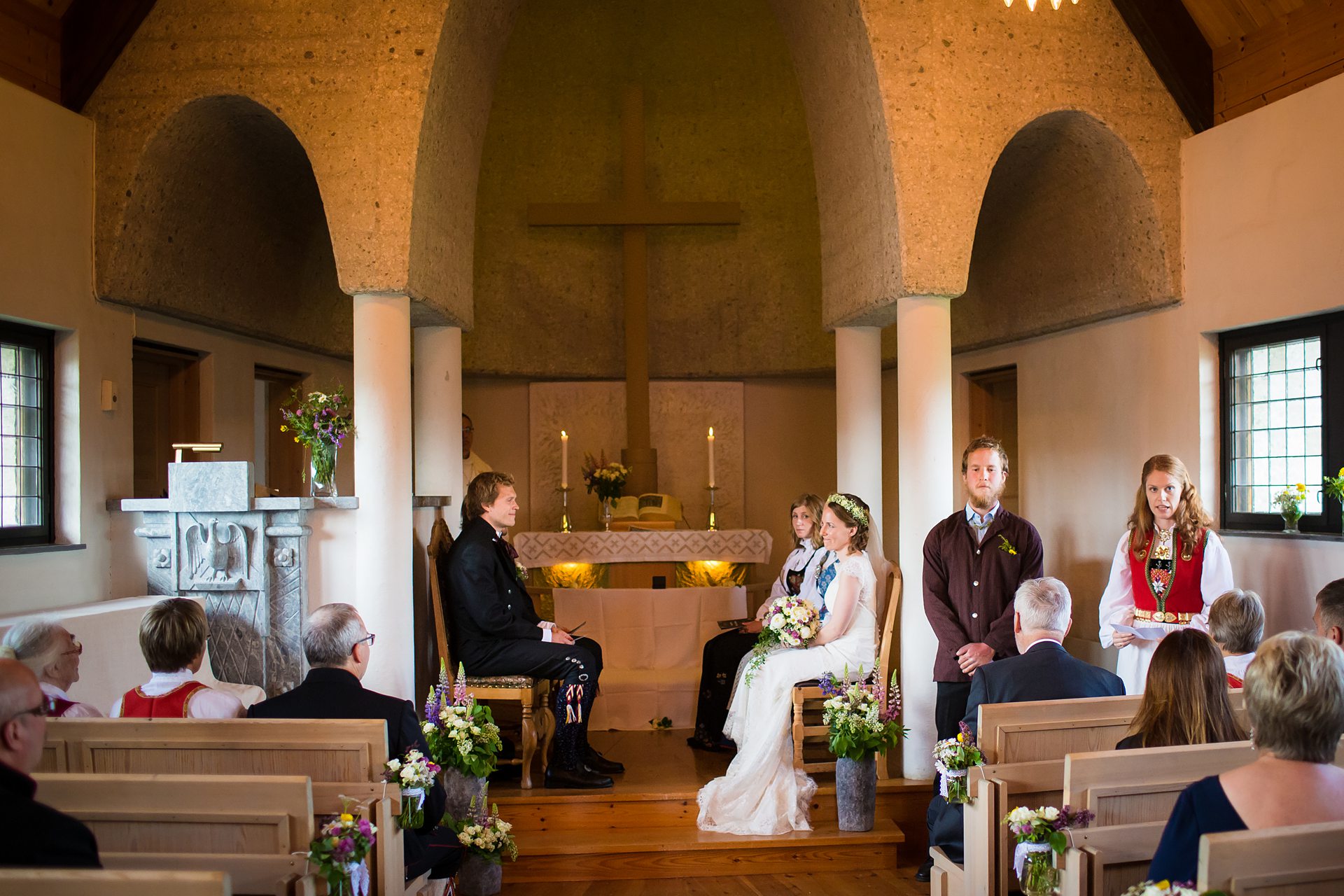 Vielse i Eysteinkyrja på Hjerkinn